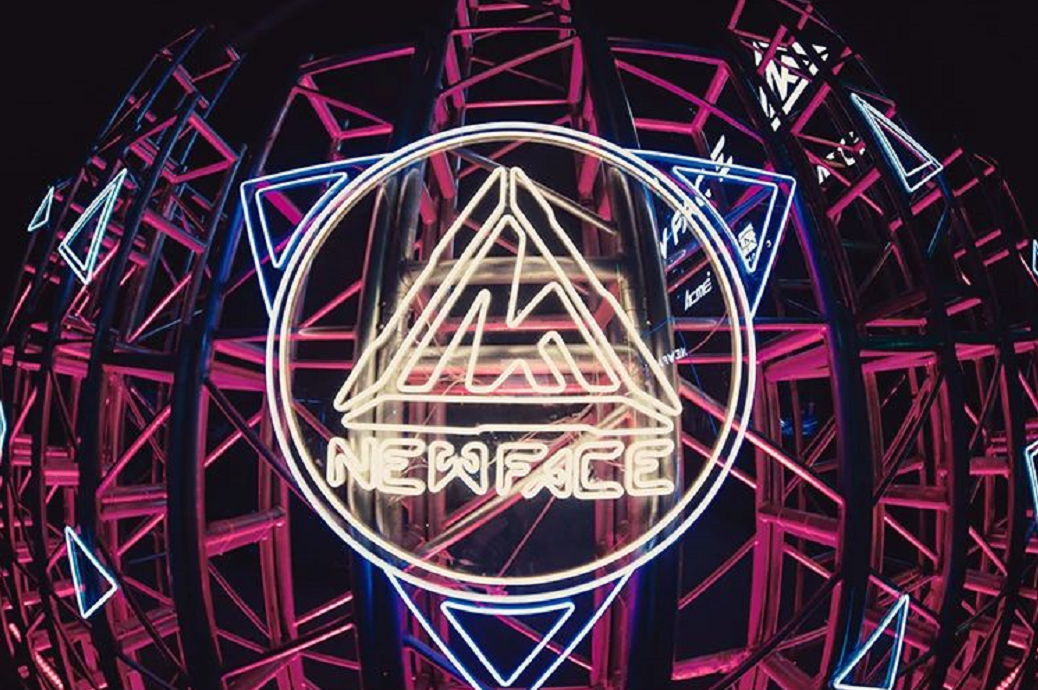 酒吧音响案例,酒吧音响,线阵列扬声器