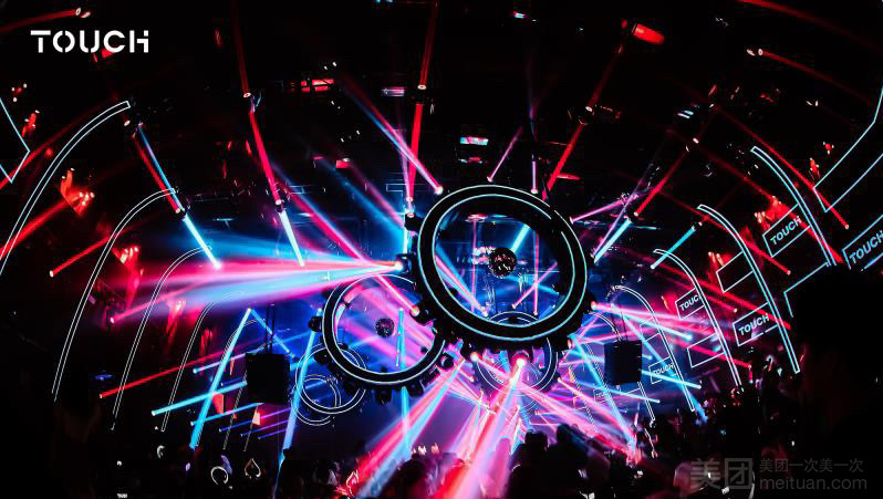 ReynAudio,酒吧音响系统,酒吧音响,酒吧配置,线阵列扬声器,音响系统设计